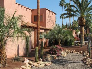 70425524 02 Hotel California Palm Springs California 02 original scaled