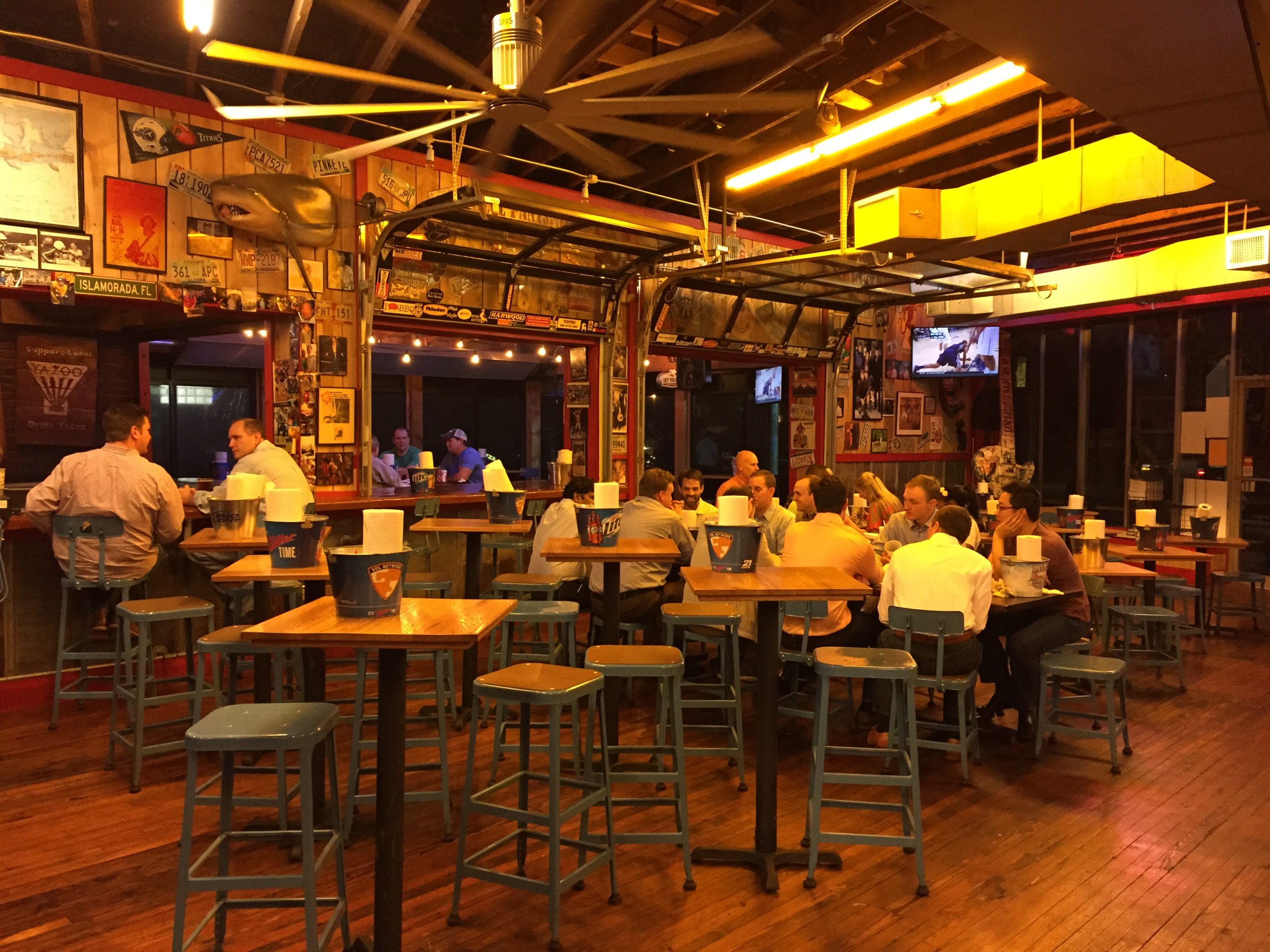 6 Must-Visit Nashville Restaurants — Super Fun Trips
