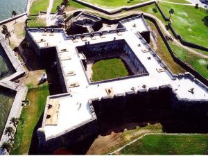 Castillo de San Marcos National Monument, St. Augustine, FL. 819.154 visitors. 